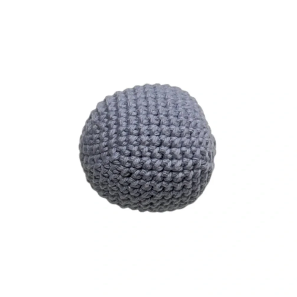 100% handmade crochet ball toy for cats with catnip inside! 100% cotton yarn toy